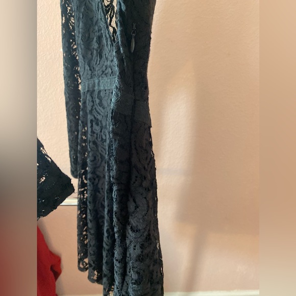 Black Lace Beauty by Kimchi Blue S10 - Picture 10 of 12